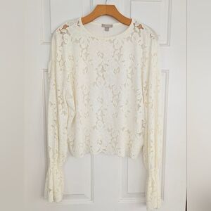 Elegant Lace Top With Long Sleeves